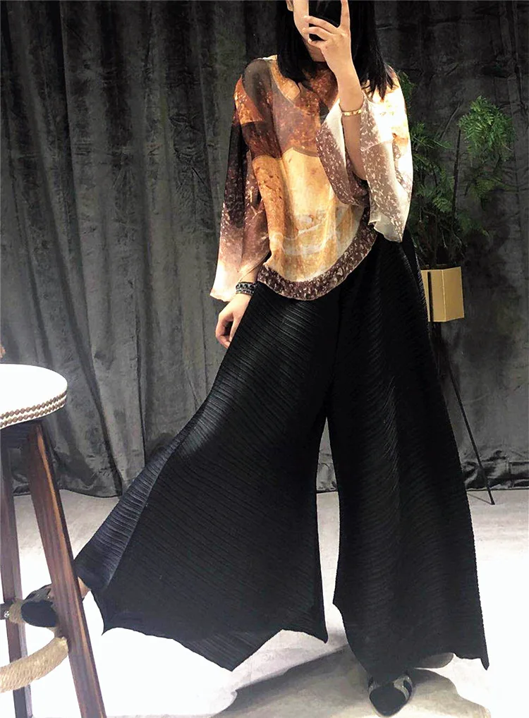 Плюс размер брюки женские осенние 2019 новые стрейч Miyake однотонная плиссированная эластичная талия Свободные повседневные широкие брюки
