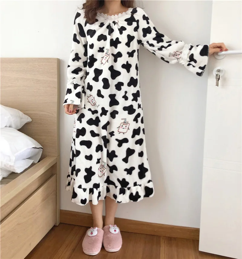 

Plus Size Women's Nightgown Sleepwear Autumn and Winter Cute Long Sleeve Flannel Nightdress Pullover Home Sleeping Dress