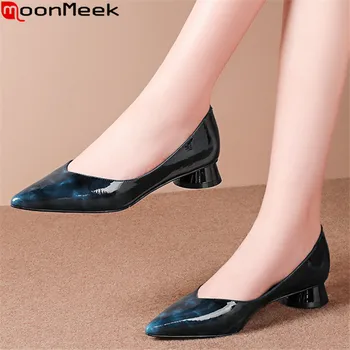

MoonMeek 2020 Summer hot sale dress shoes high quality patent leather ladies shoes low heel pointed toe shallow women pumps