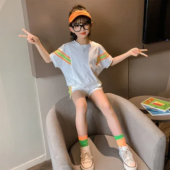 

New 2020 Teenage Girls Summer Clothes Sport Suits Kids 2 Pcs Bat Sleeves T-shirt & Shorts Clothing Sets Children Outfits Costume
