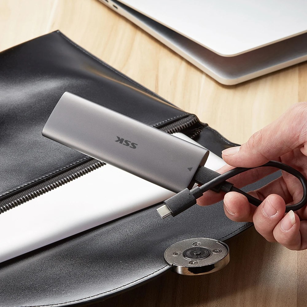 SSK   ġ USB 3.1-M.2 NGFF SSD Ŭ ,  SATA  M.2 ָ Ʈ ϵ ̺ Ŭ