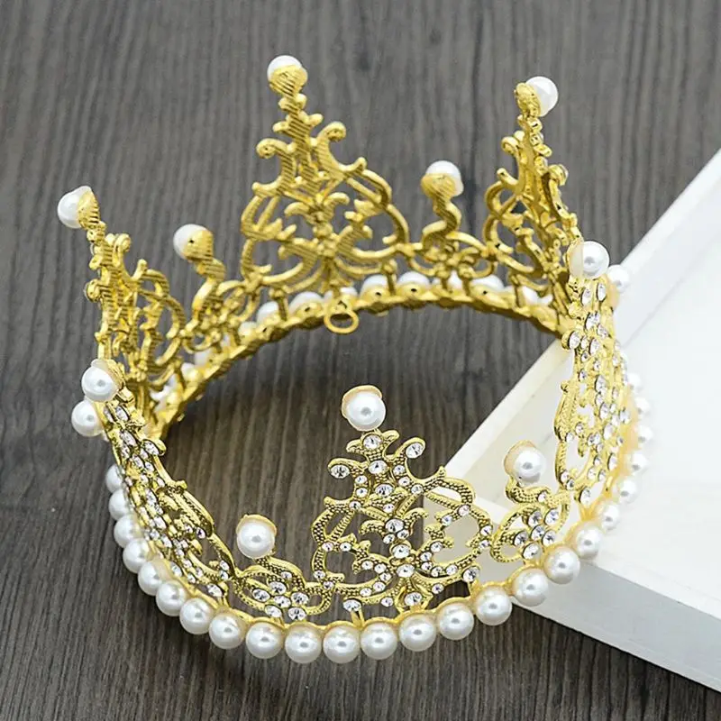 

Baby Crown Infants Photography Props Pearl Rhinestone Birthday Picture Photoshoot Accessories
