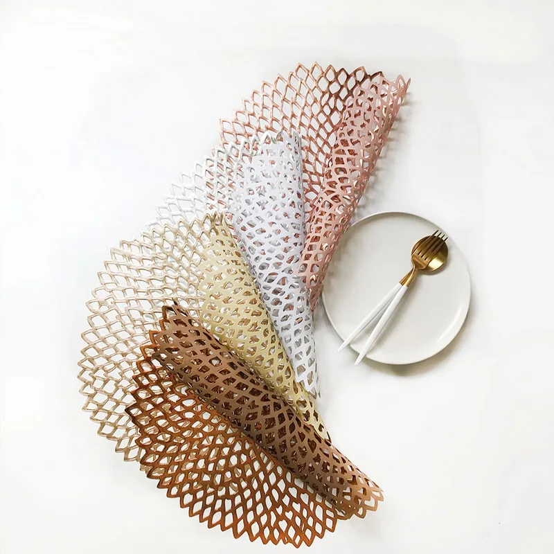 

New Round Placemats PVC Hollow Placemat For Dining Table Heat Insulation Non Slip Round Coaster Pads Table Bowl Mats