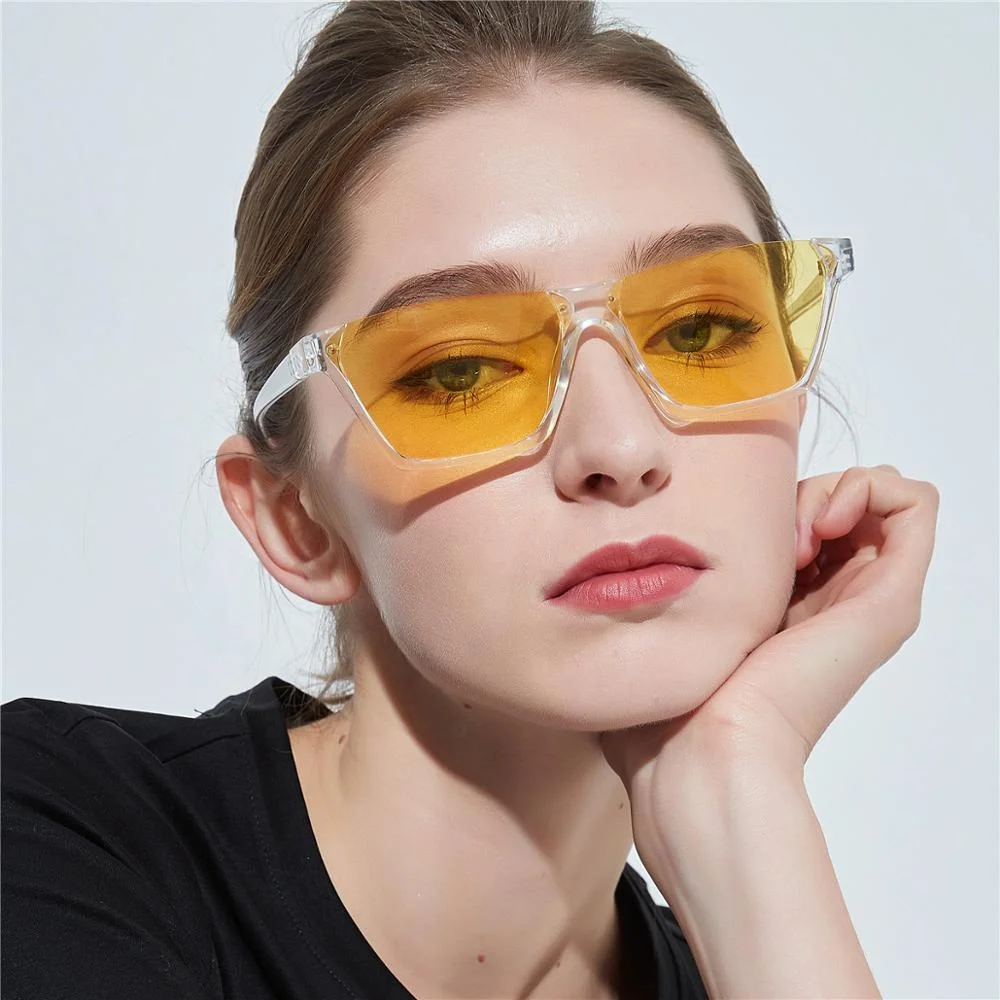 China Custom Fashion Women Casual Small Triangle Cat Eye Sunglasses