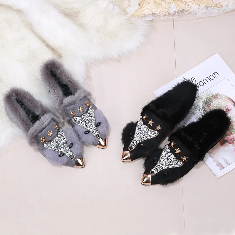 

2019 Winter Women's Flat Heel Shoes Beading Decoration Beautiful Design Shoes Women Fashion 2 Colors Size 35 to 40 M9501-RU09-E