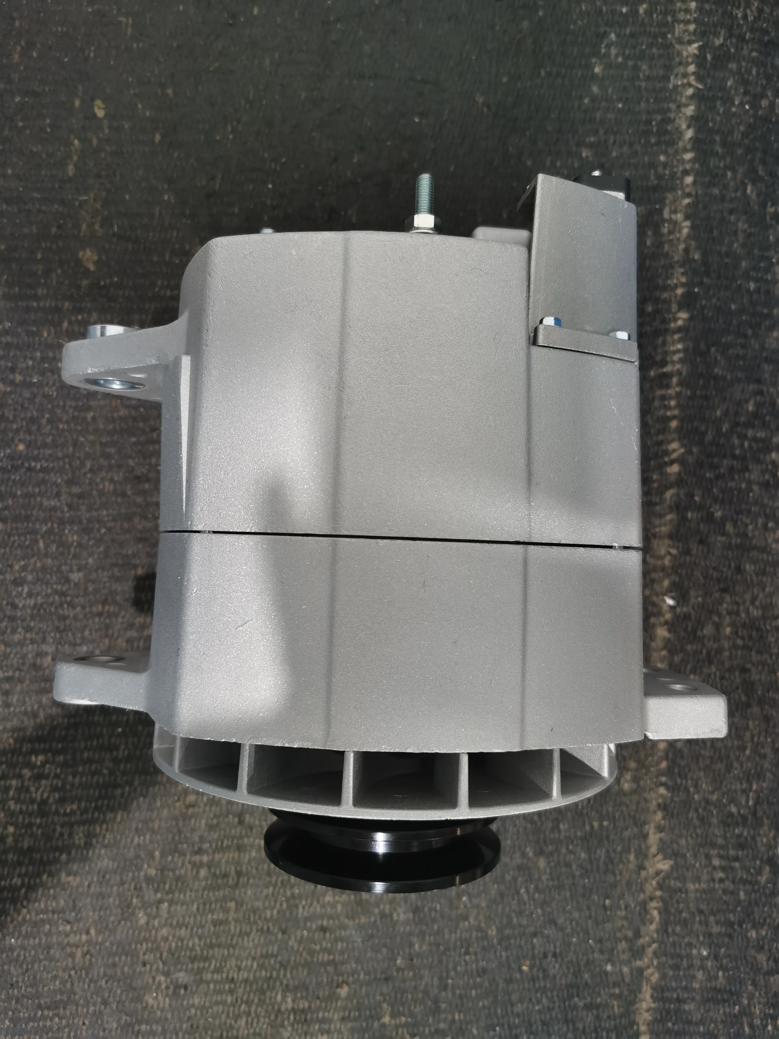 Prestolite Leece-Neville 8SC3238VC 28V 24V 150A    Ʈ , 