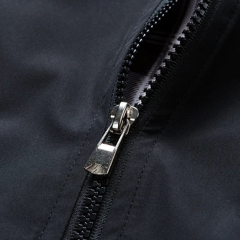 10572563466_740105811