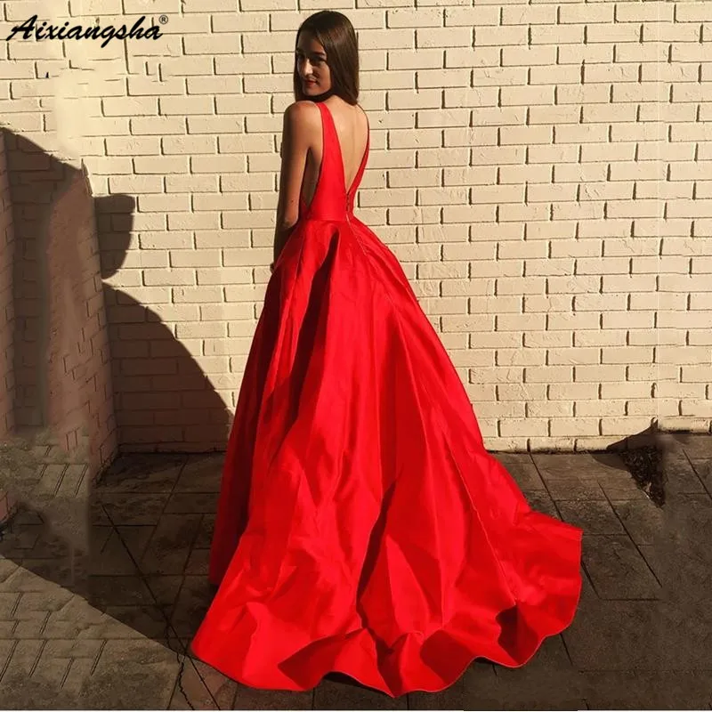Сексуальное платье с открытой спиной и v-образным вырезом, а-силуэт, атласное красное платье для выпускного вечера с карманами vestido de fiesta, длинное платье для выпускного вечера es