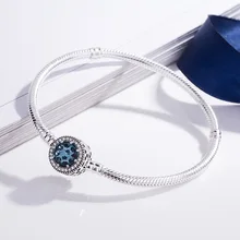 Оригинальные 925 пробы серебряные ажурные Сияющие сердца с голубым кристаллом Pan браслет подходит для женщин бусины Шарм Diy ювелирные изделия