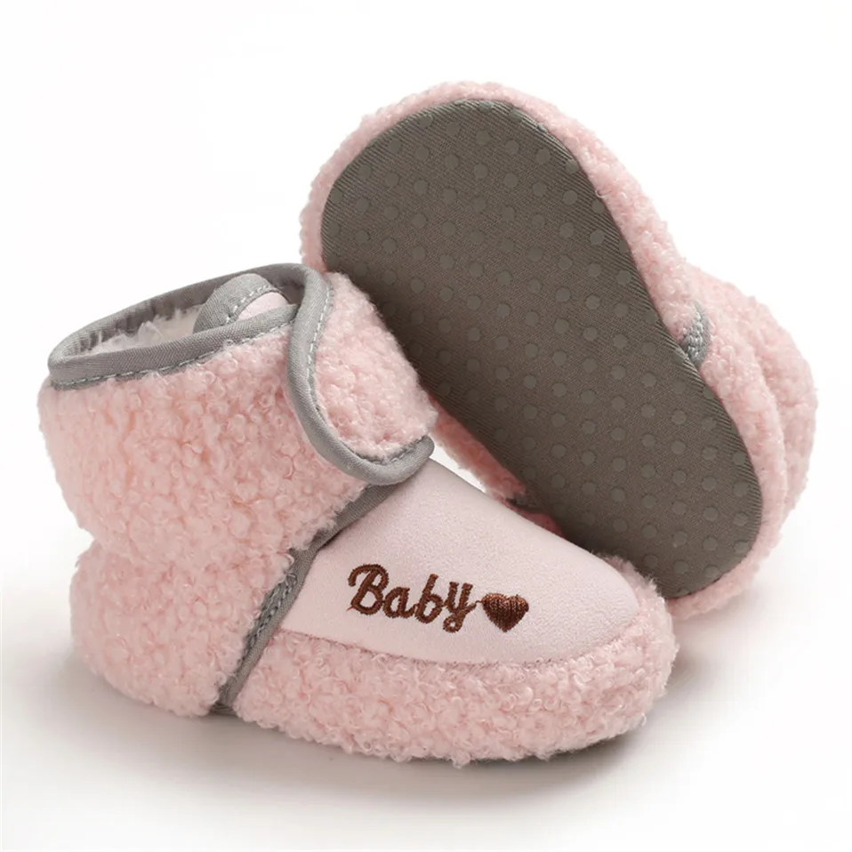 Infantil do Bebê Padrão de Pelúcia Novo Outono Inverno Meninos Meninas Boot Adorável Amor Carta Veludo Confortável Alta Qualidade Botas Quentes 2020 14 High Quality Mamãe e Bebê