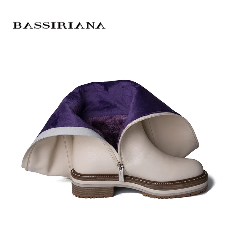 BASSIRIANA2019 осенью и зимой новые женские кожаные сапоги белые кожаные нескользящие подошвы женские плоские сапоги