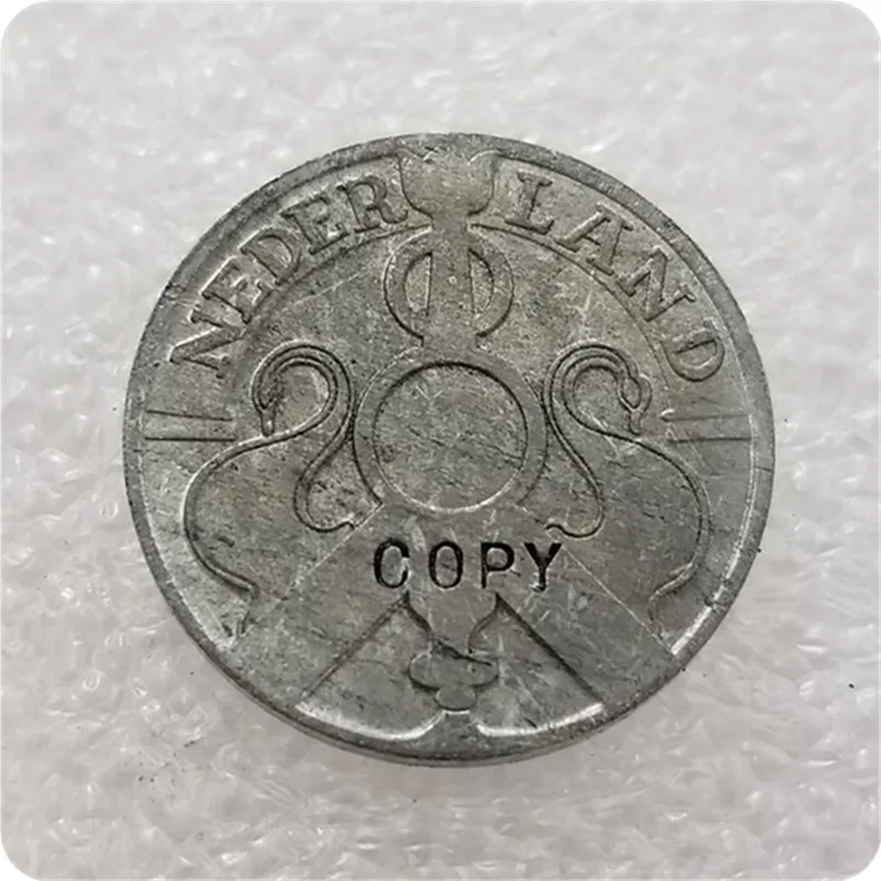 1942 Нидерланды 2 1/2 процентов копия монет