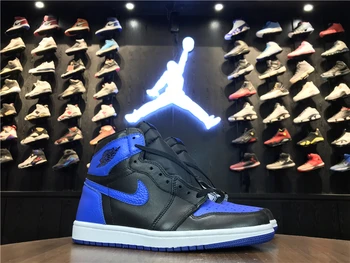

Nike Air Jordan 1 High OG Basketball Shoes Men Comfortable Outdoor Sports Sneakers Original AJ1 Women Skateboard Shoes 36-46