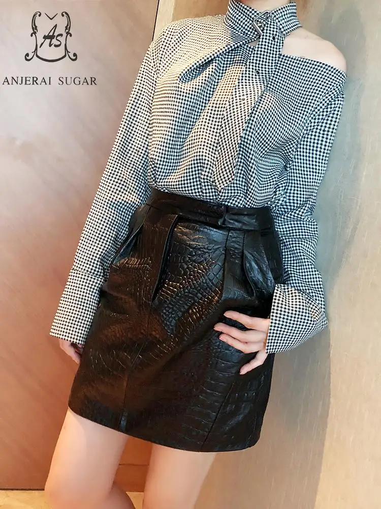 Autumn women Genuine leather short skirt slim sexy high waist Retro Emboss Crocodile pattern OL office female Package hip skirts