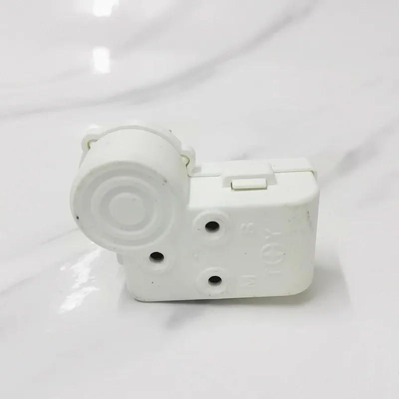 1 шт. части холодильника компрессор стартер PTC ZHB60-120P4.7 реле защиты от перегрузки