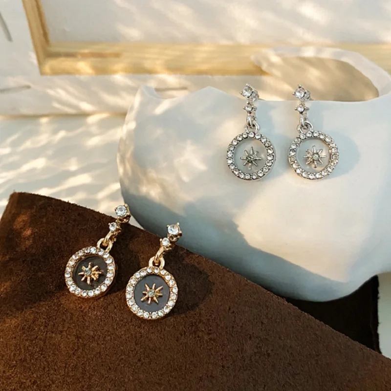 

Needle Eight Star Compass Earrings For Women 2020 New Fashion Earrings Temperament Simple Earrings Net Red Earrings