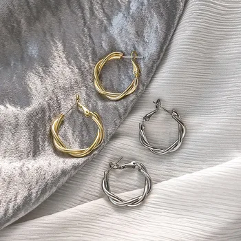 

Korean Fashion Small Thick Hoop Earrings For Women Gold Loop Large Statement Round Big Hoops Earrings Minimalist Jewelry 2020