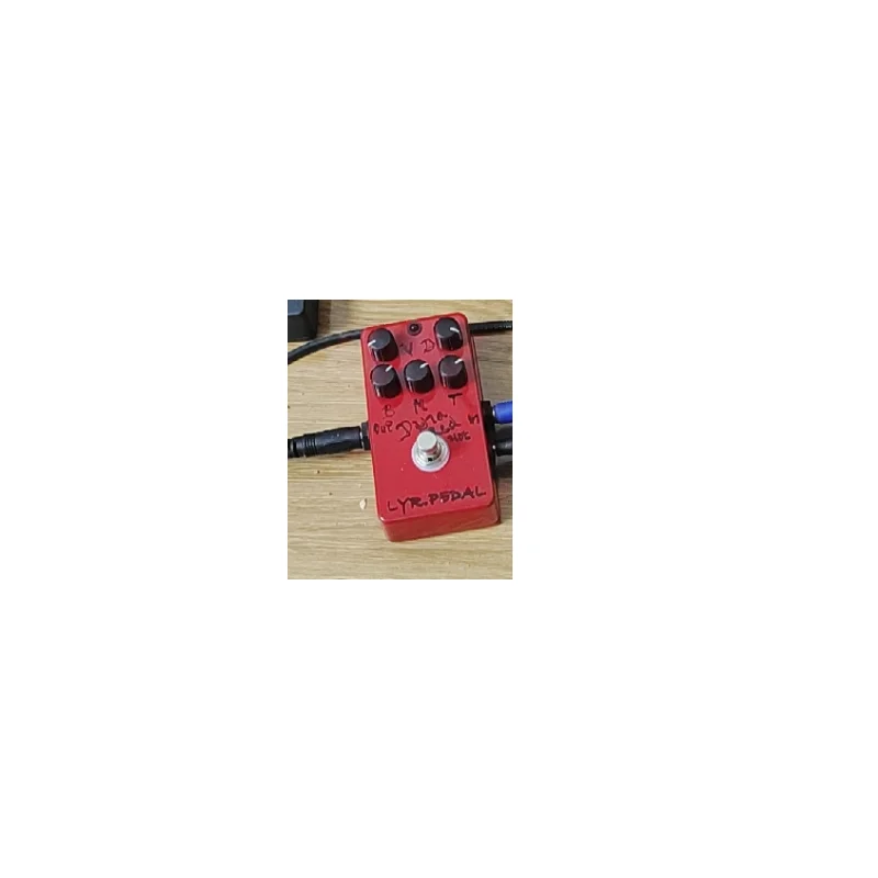 

The tone is very positive, the dynamics are obvious, Ly rock dynamic red 5K distortion rock stompbox