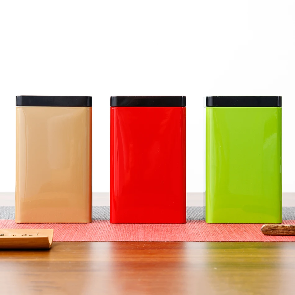 tin box (1)