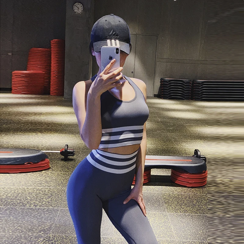 Goede Vrouwen Sportkleding Naadloze Yoga Set Fitness Kleding Hoge Taille Gym Leggings Panty Push Up Sport Beha Lange Mouwen Sport Suits