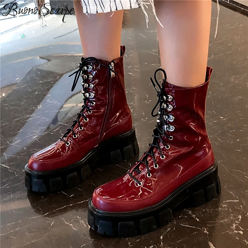 Buono Scarpe/женские армейские ботинки на толстой подошве; короткие кожаные ботинки с перекрестной шнуровкой; женские ботильоны на платформе; Брендовая обувь в байкерском стиле; коллекция года