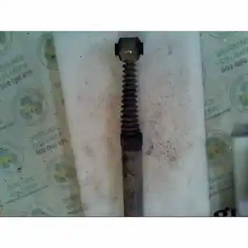 

2860868 Rear Left shock Peugeot 207 1.6 16v