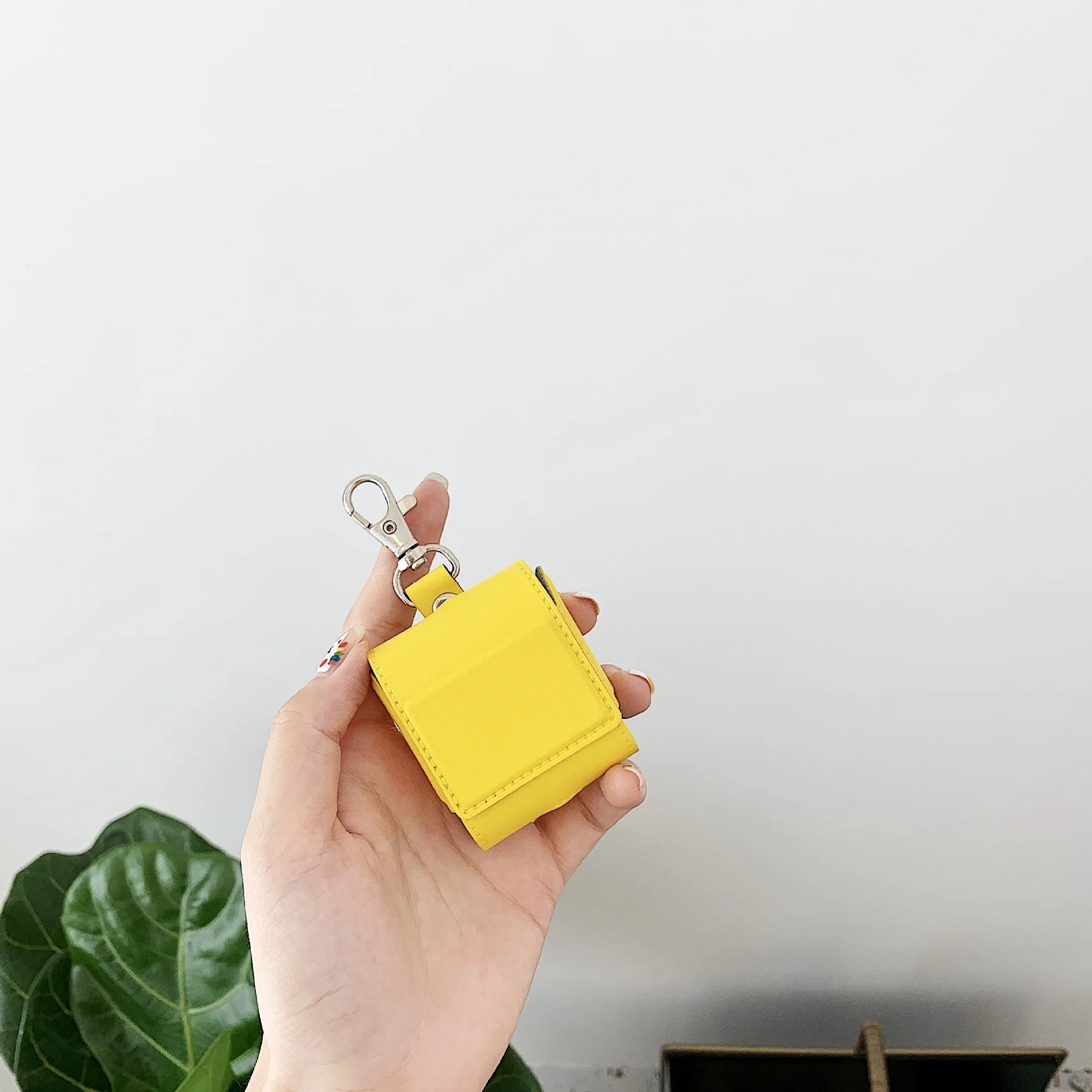 Bluetooth Earphone Charging Box Case for Apple Airpods 1 2 Leather Headphones Cases for Air pods with Hooks - Цвет: Product 2