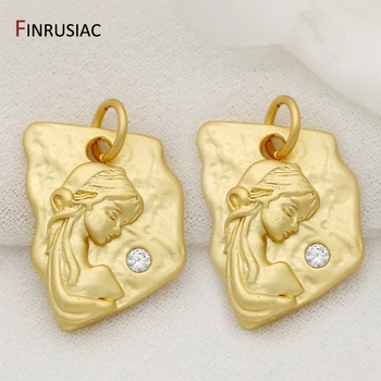 

Vintage Gold Color Blessed Virgin Mary Pendants Charms Commemorative Pendant DIY Bracelet Necklace Jewelry Making
