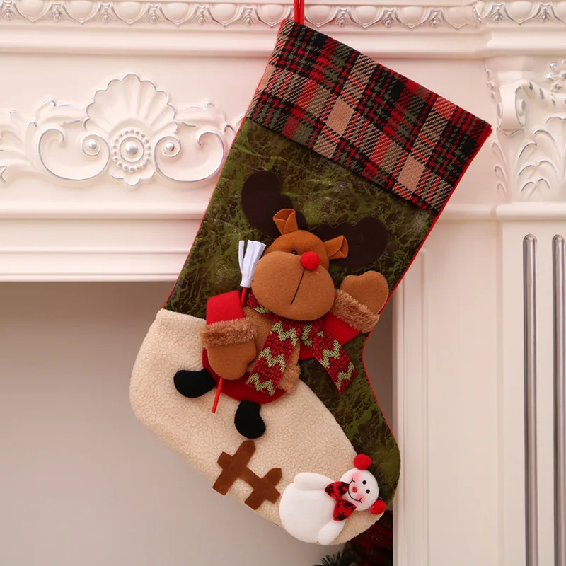 Plaid socks3 L Милые носки с Санта Клаусом, рождественские чулки для подарков, держатели для рождественской елки, украшения для камина, подвесные украшения, подарочный пакет - Цвет: Plaid socks3 L