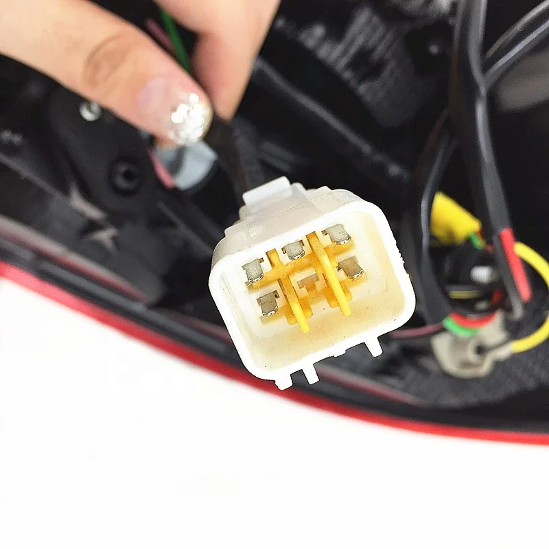 Сделано для 15-16 Chevrolet парус 3 задние фары Тормозные Реверсивные огни фары задние фары