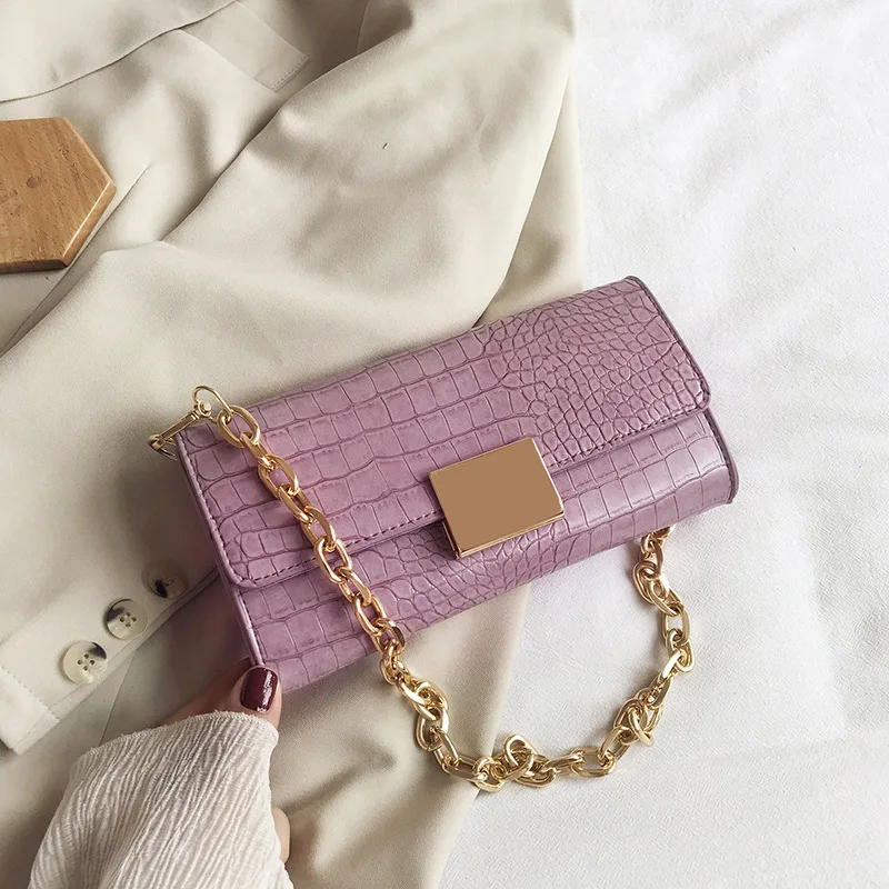 

Summer small bag female bag 2020 new fashion single shoulder messenger chain bag net red wild niche armpit bag