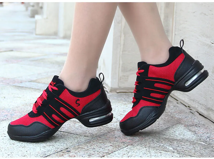 Women's Soft Bottom Jazz Hip Hop Dance Sneakers Lightweight Breathable Woman Dancing Shoes Ladies Modern Sports Dance Shoes