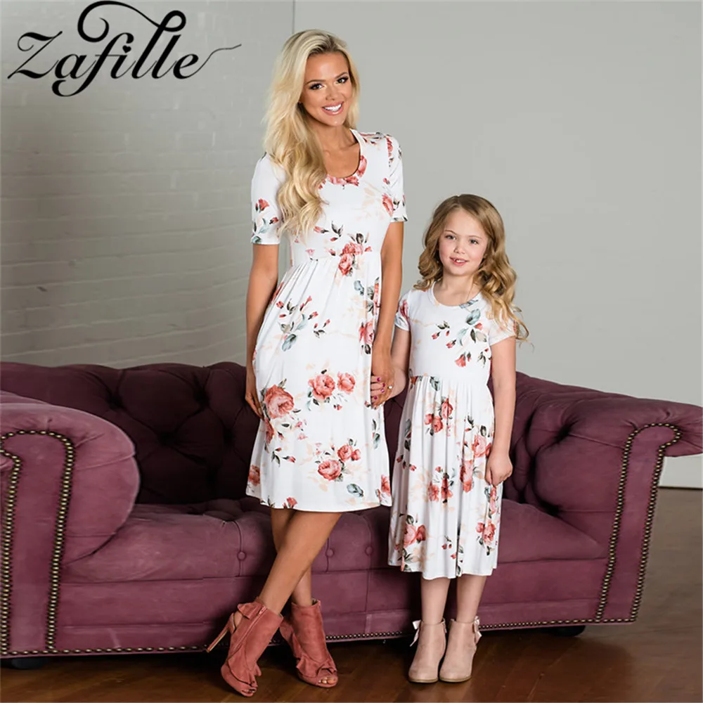ZAFILLE Mommy and Me одежда с коротким рукавом цветочным принтом мини платье семейный вид
