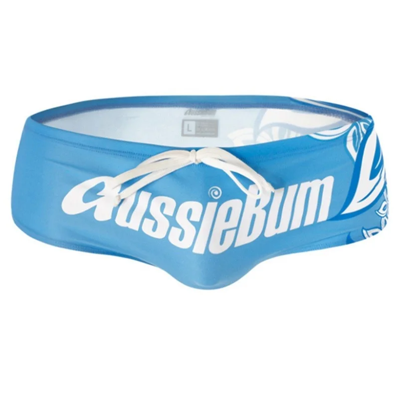 2570422095_902963794