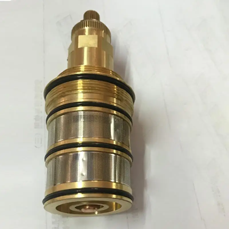 thermostatic valve core for thermostat mixer