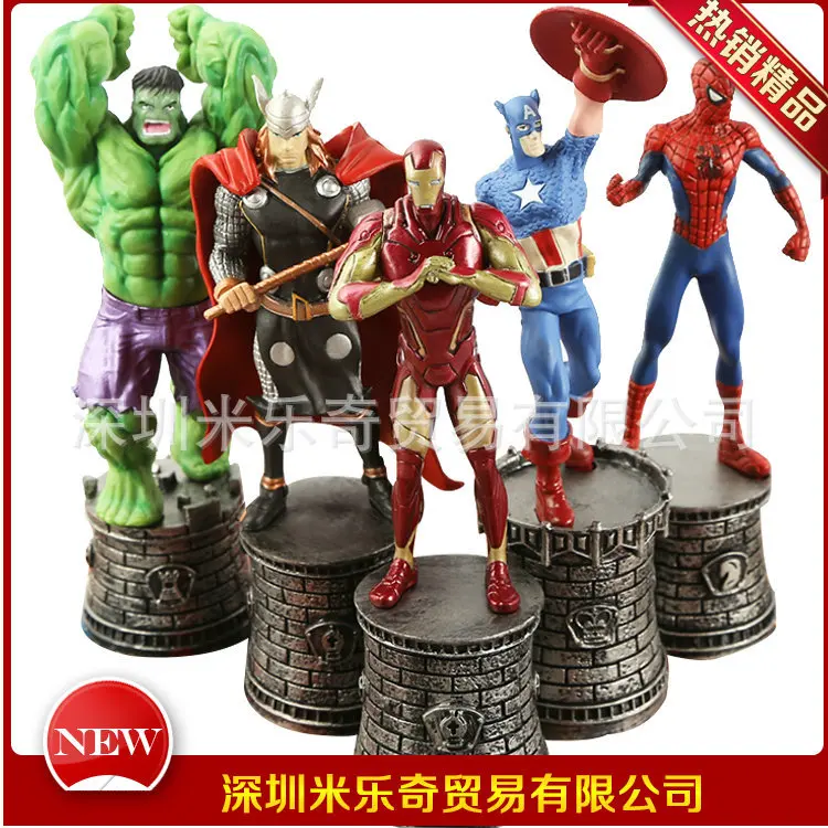 

Avengers 3 Garage Kit America Captain Chess Set Decoration Car Mounted Iron Man Thor Spider-Man Model