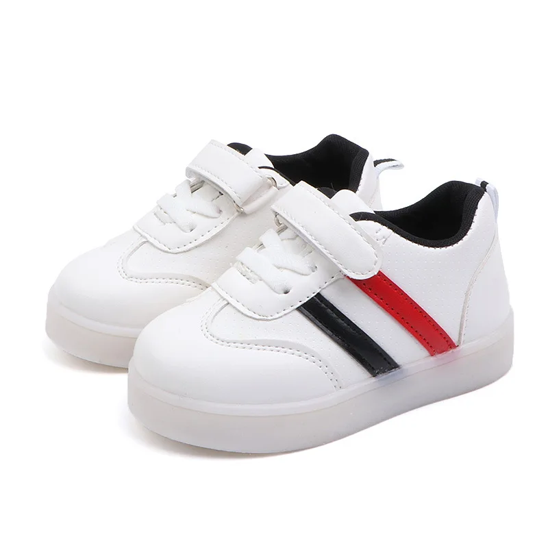 

Children Luminous Shoes Boys Girls Stripe Sport Running Shoes Baby Lights Fashion Sneakers Soft LED Sneakers Toddler for Kids