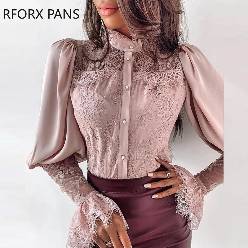 

Lace Patchwork Puff Sleeve Buttoned Blouse