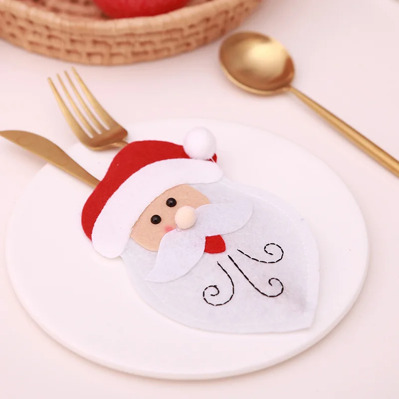 D no knife and fork Santa Reindeer Snowfake Christmas Fork Knife Cutlery Holder Bag New Year Pocket Home Party Table Dinner Decoration Tableware - Цвет: D no knife and fork
