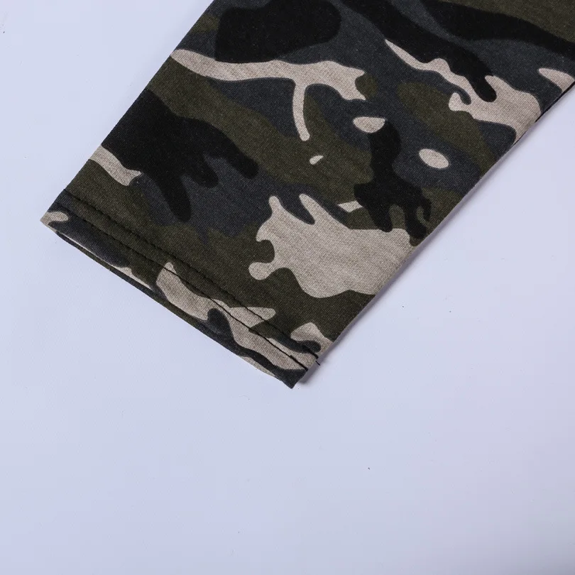 10178373075_2044623431