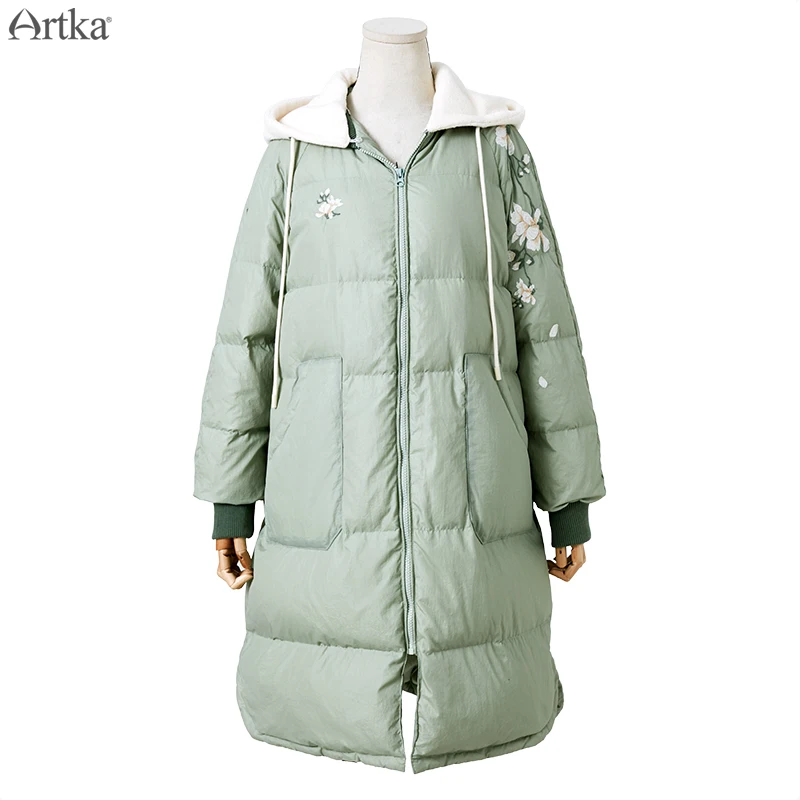 ARTKA/Новинка года; зимнее женское пуховое пальто; 90% утиный пух; утепленная теплая верхняя одежда с капюшоном; длинные пуховые пальто с вышивкой; ZK10690D
