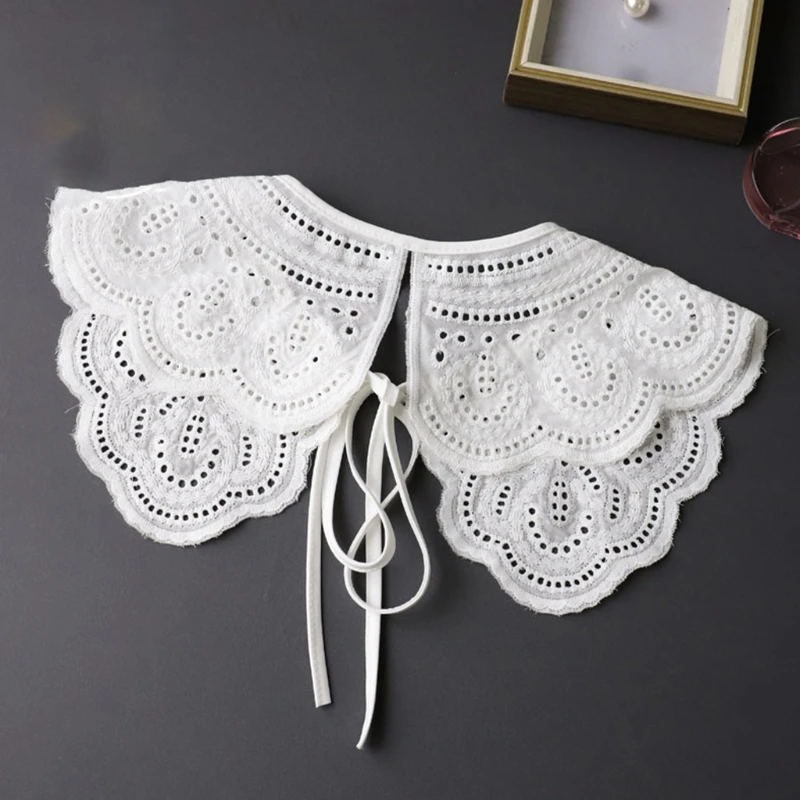 Womens Hollow Out Dragonfly White False Fake Collar Lolita Jacquard Floral Lace Big Shawl Necklace Short Poncho Capelet