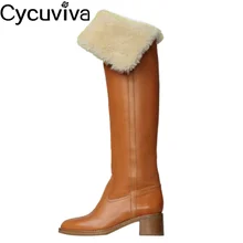 Популярные шерстяные сапоги выше колена; женские теплые зимние сапоги с отворотами на не сужающемся книзу массивном каблуке; лаконичные Коричневые Высокие сапоги без застежки; женская обувь для подиума