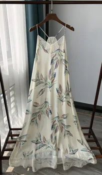 

Women Dresses Canna Strap Halter Maxi Dress with Lace Eyelashes
