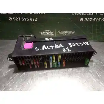 

HM02026225 CASE RELAYS/FUSES SEAT ALTEA XL (5P5)