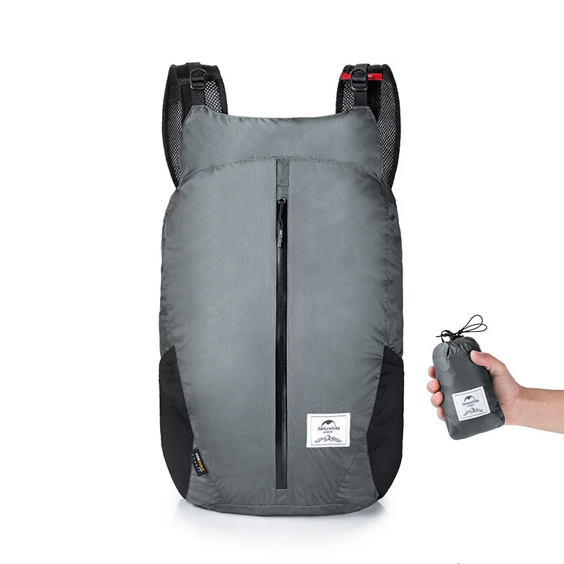 

Water Resistant Sports Bag Lightweight Running Bag Folding Pack Backpack 25L Capacity