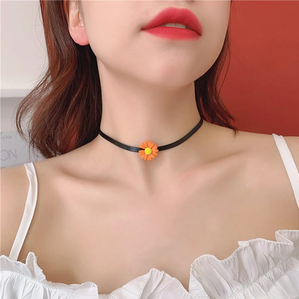 Fashion Women Necklace Cute Korean Small Daisy Clavicle Chain Sweet Girl Summer Simple Fresh Flower Collar Jewelry Gift | Украшения и