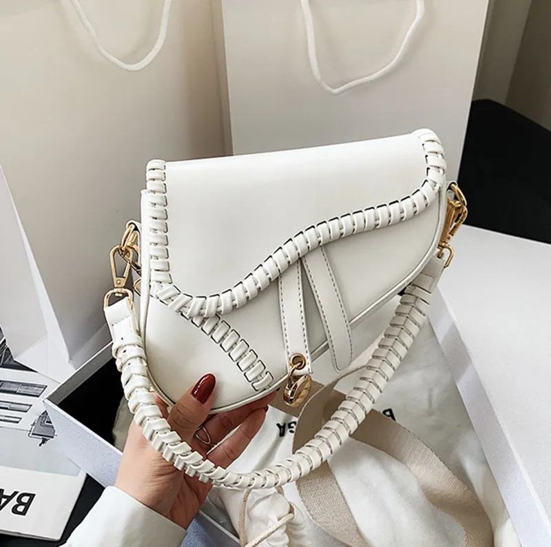 16861127994_2051307013