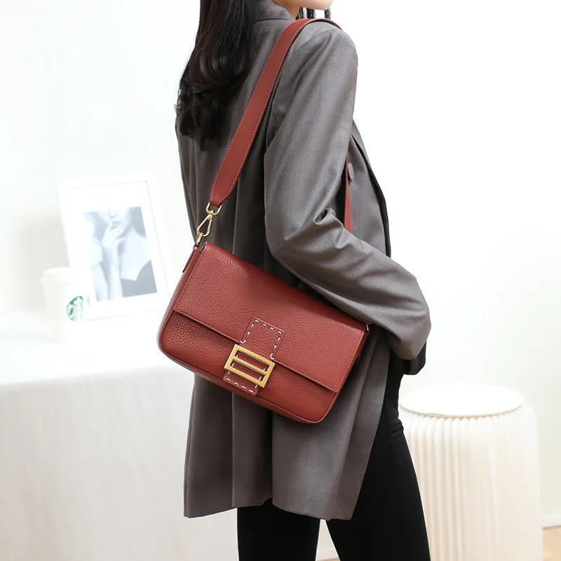 

Genuine Leather Female 2020 Single Shoulder Oblique Satchel Underarm Portable Small Fang Bag Chao