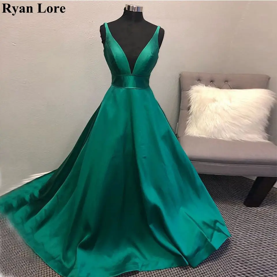

Simple A-Line Green Evening Dresses 2020 Night Party Formal Long Robe De Soiree Women Prom Gown Sleeveless Abendkleider Vestidos